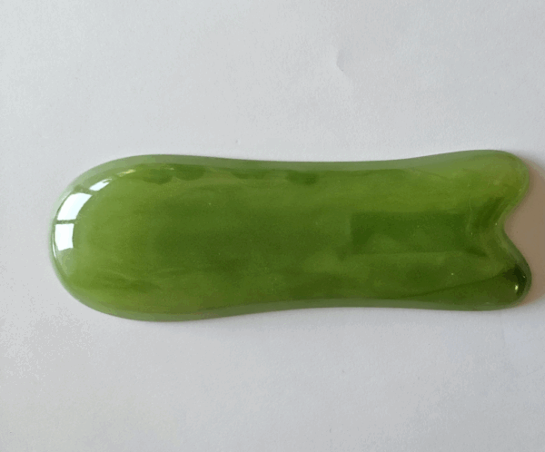 Resin scraping stick beauty tool -green - Image 2